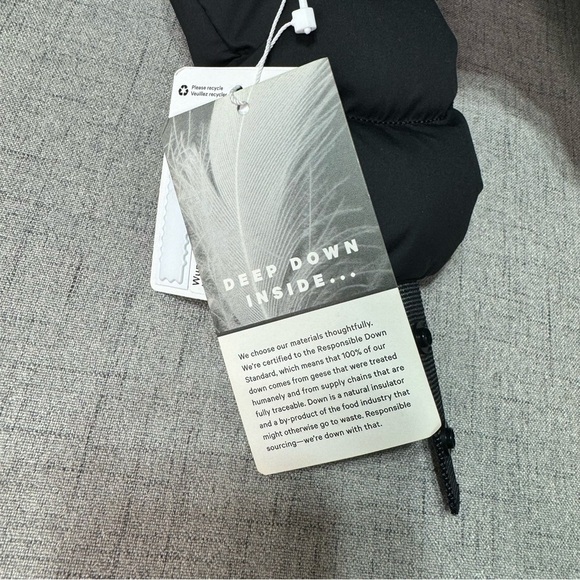 Lululemon Wunder Puff Down Trapper Hat Black XS/S NWT - Picture 9 of 11